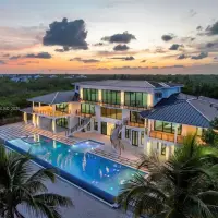 2405 Coco Plum Dr Marathon, FL 33050 | 🇺🇸