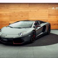 2016 Lamborghini Aventador LP 700-4 Roadster Pirelli Edition | Uznach 🇨🇭