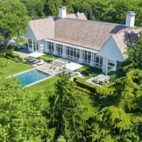 160 Jule Pond Drive Water Mill, New York, 11968 🇺🇸