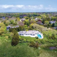543 HALSEY NECK LN Southampton, New York, 11968 🇺🇸
