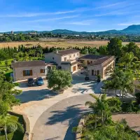 Exceptional Estate blends timeless Mediterranean Style - Fully Renovated | Balearic Islands 🇪🇸