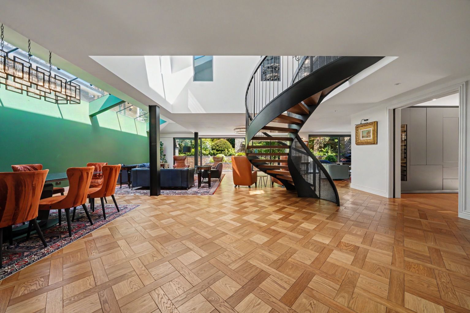 Hillside Close, St Johns Wood, London NW8 | 🇬🇧