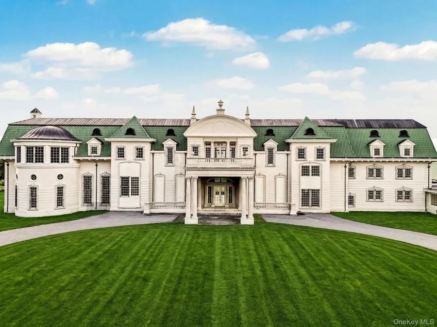 Timeless Gilded Age Estate With Modern Luxury | NY 🇺🇸