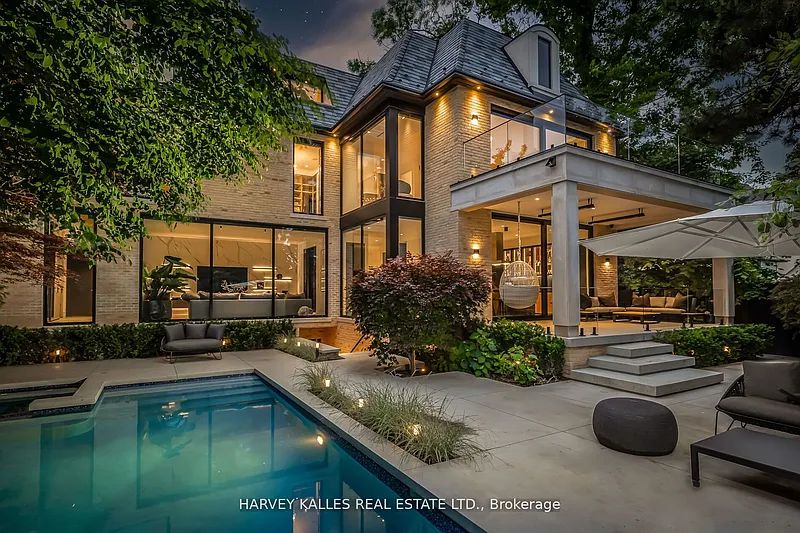 5 Dewbourne Ave, Toronto, ON M5P 1Z1 | 🇨🇦
