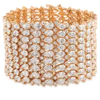 George Hakim High Jewellery bracelet set with pear diamonds in 18K rose gold | Beirut 🇱🇧