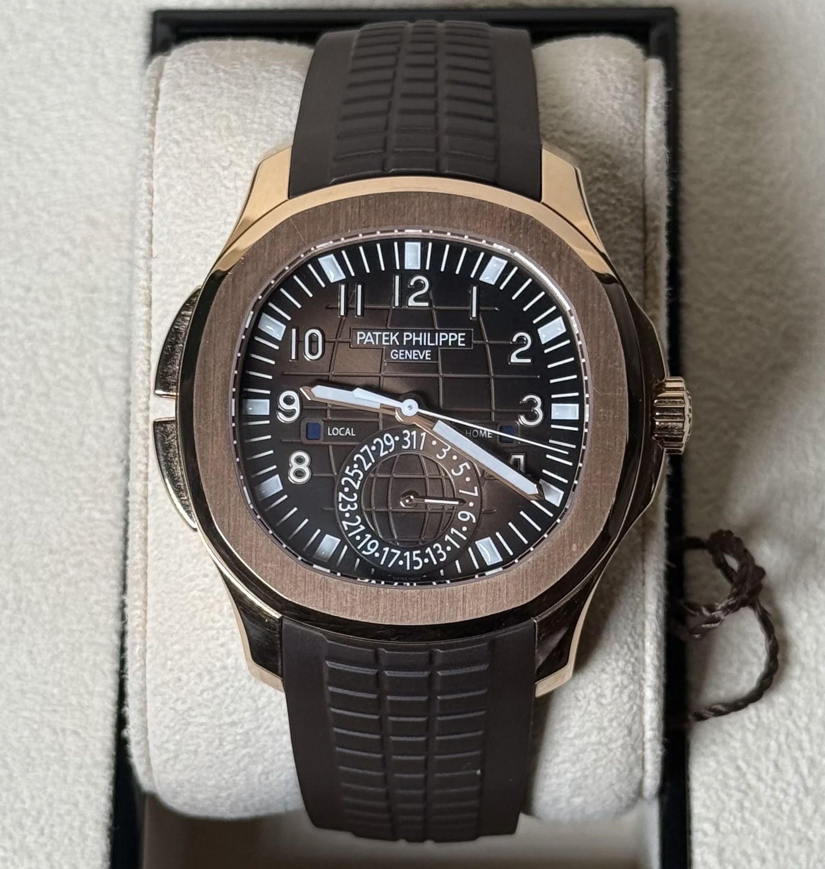 Patek Philippe Aquanaut Travel Time Ref. 5164R-001 - 2023 | Gütersloh 🇩🇪