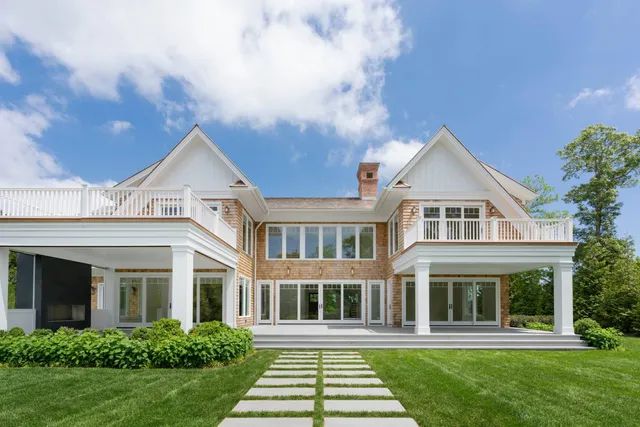 25 Fresh Pond Road Sag Harbor, New York, 11963 🇺🇸